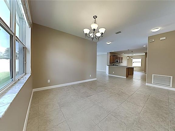 3rd image of 2036 Bristol Grande Way
