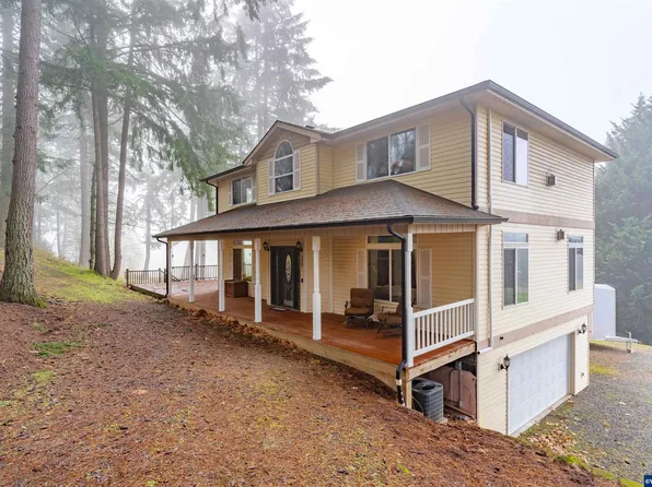 155 N Main St, Brownsville, OR 97327