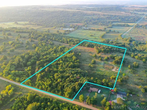 2 E 1260th Rd, Kinta, OK 74552