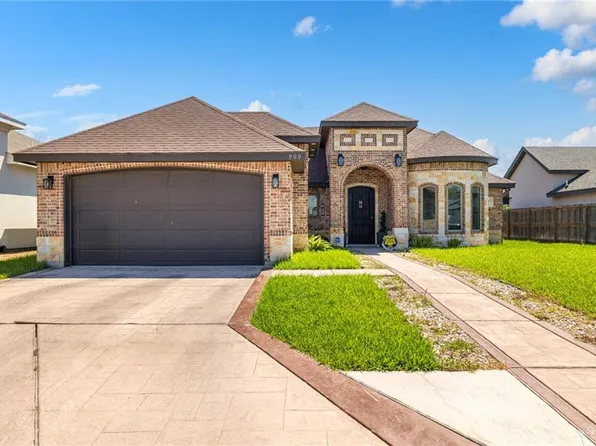 909 W Seminole Ave, Pharr, TX 78577