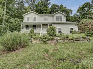 90 Wawayanda Rd, Warwick, NY 10990