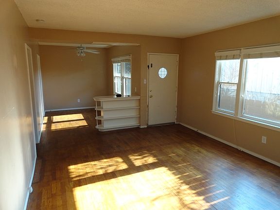 2nd image of 848 E Home Ave