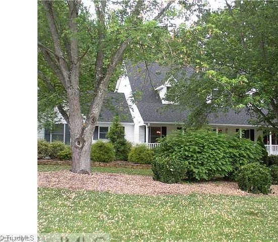 1st image of 6000 W Roxbury Forest Ct