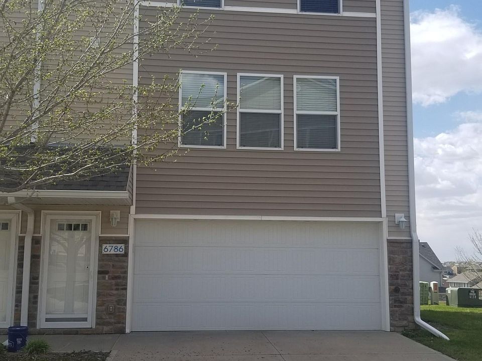 1st image of 6786 S 182nd Ct