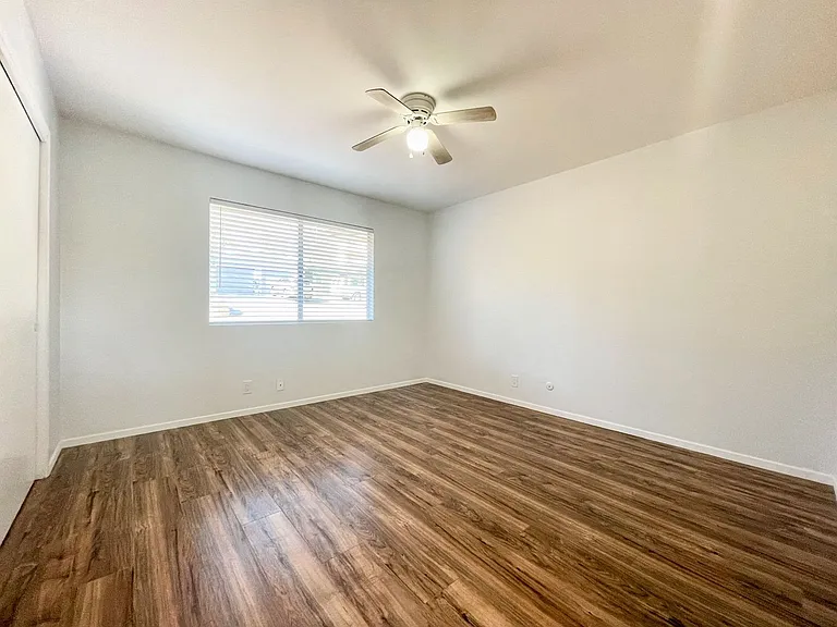 724 Franklin Ln #A — Photo 10