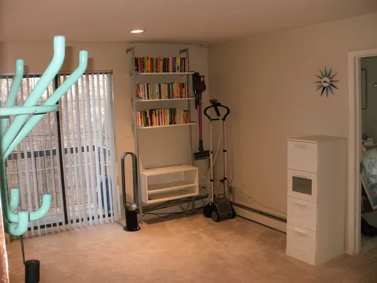 Rented by 18 REALTY | media 6