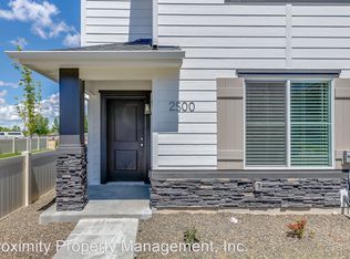2500 E Blue Tick St, Meridian, ID 83642