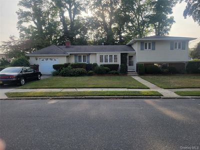 336 W 15th Street, Deer Park, NY, 11729