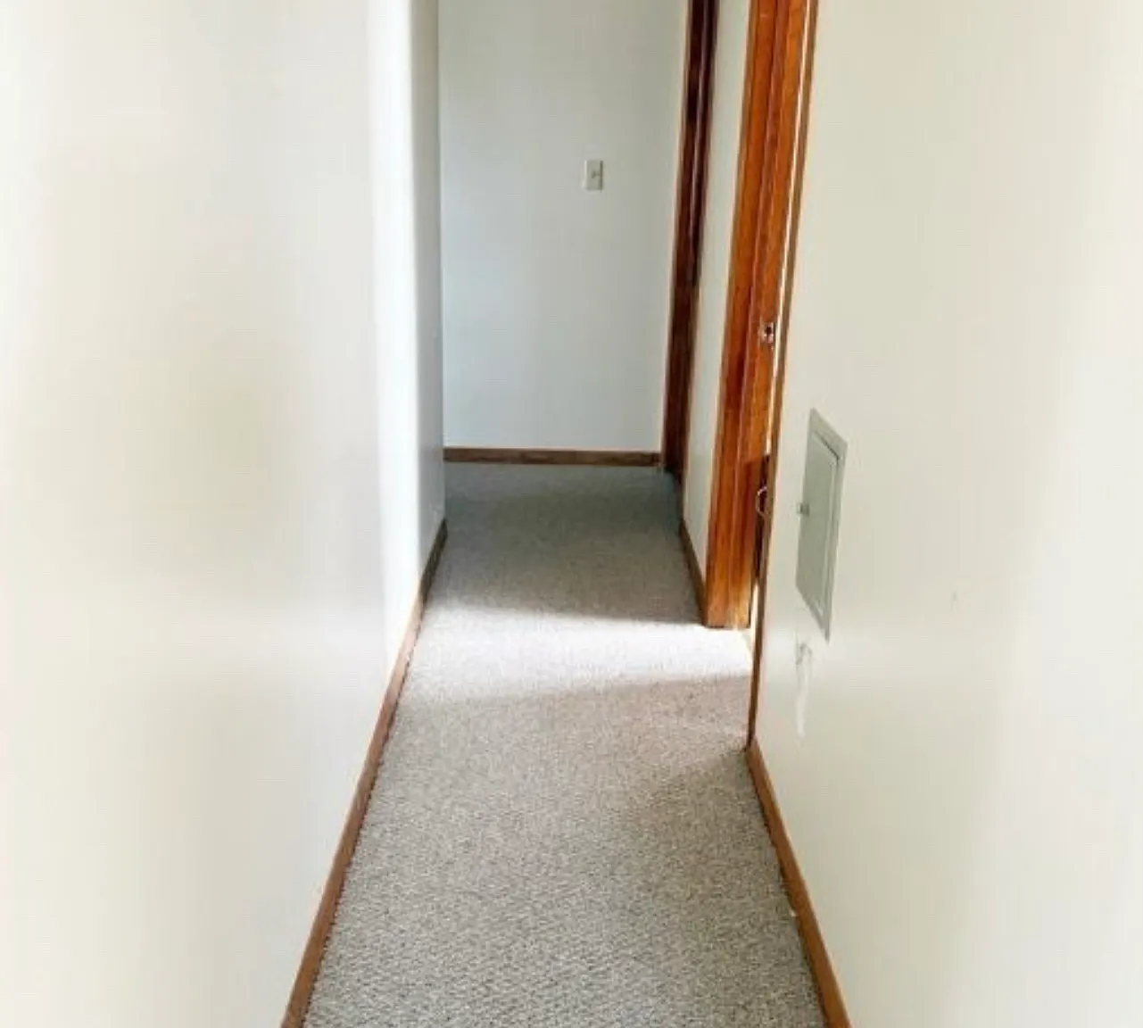 21 Yorktown Rd — Photo 4