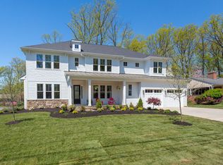 400 John Marshall Dr NE, Vienna, VA