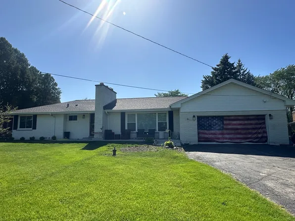 7N434 Linden Ave, Medinah, IL 60157