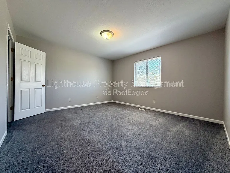 860 Marquette Ave #16 — Photo 15