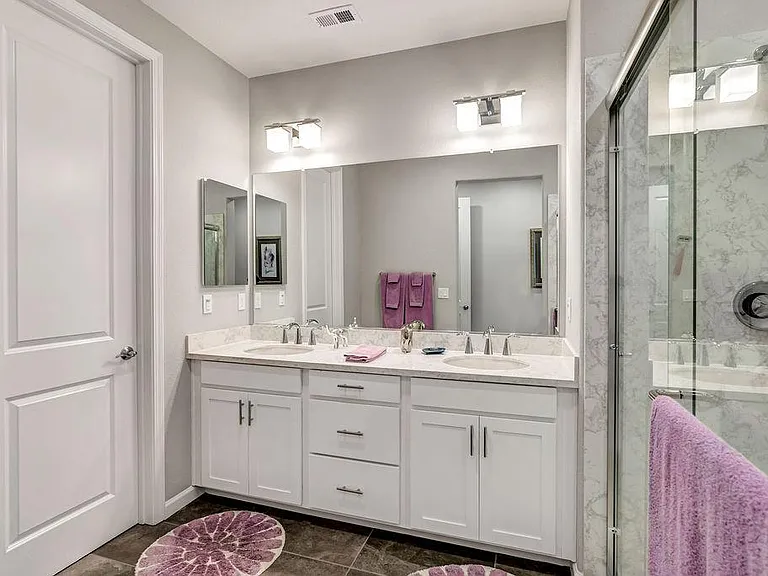 327 Pear Tree Ter #B — Photo 19