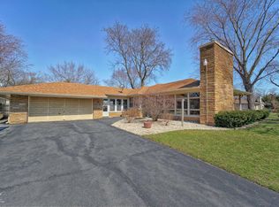 2506 27th St, Zion, IL