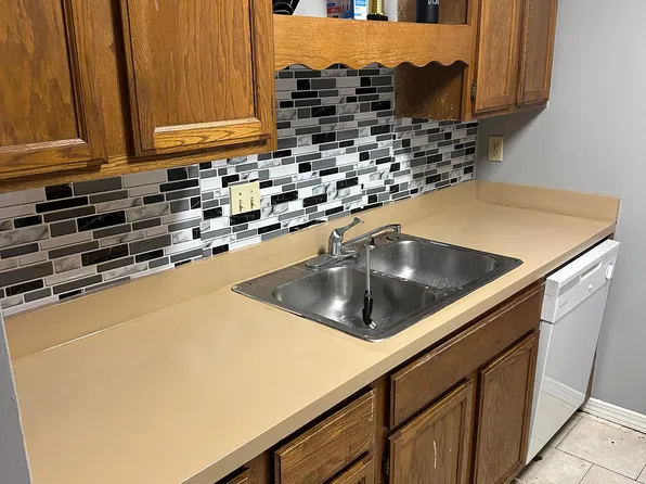 471 Bentwood Ln #B, Orange Park, FL 32073