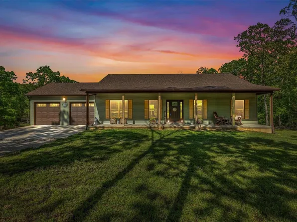 10802 Pat Daly Rd, Cadet, MO 63630