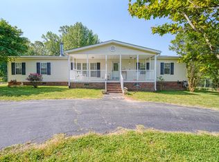 148 Garvin Lake Rd, Gaffney, SC 29340