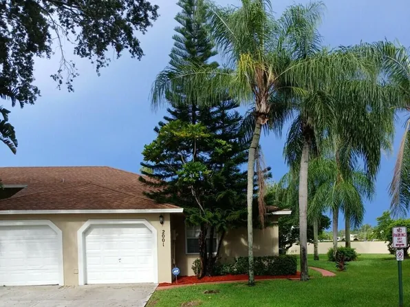 2001 Maplewood Drive, Greenacres, FL 33415
