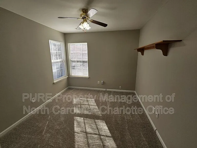 8237 Hornwood Ct — Photo 22