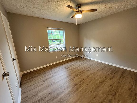 5th image of 111 E Mell St Unit 5