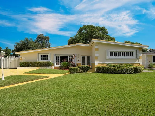 2021 NW 185th Ter, Miami Gardens, FL 33056