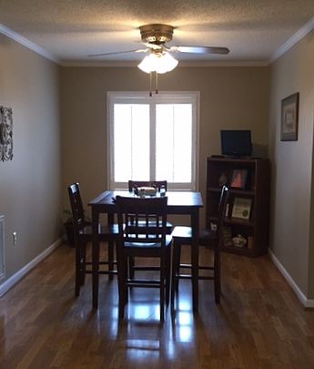 2nd image of 607 Dogwood Dr