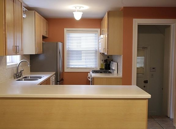 5th image of 3808 W Hull St