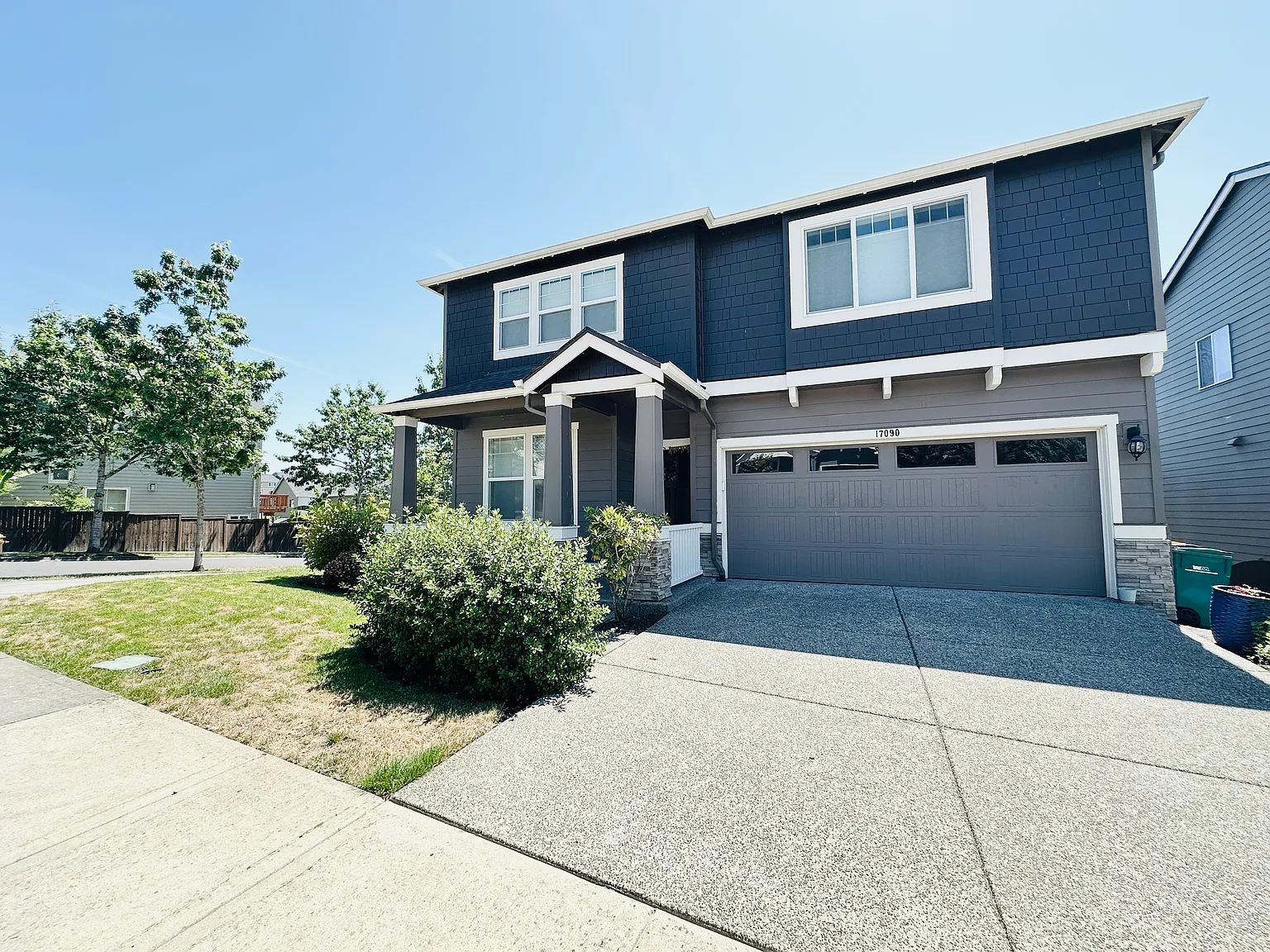 5 bed, 2918 sqft, $3,200 — Photo 4