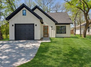 1313 Franklin Ave, Bonham, TX 75418