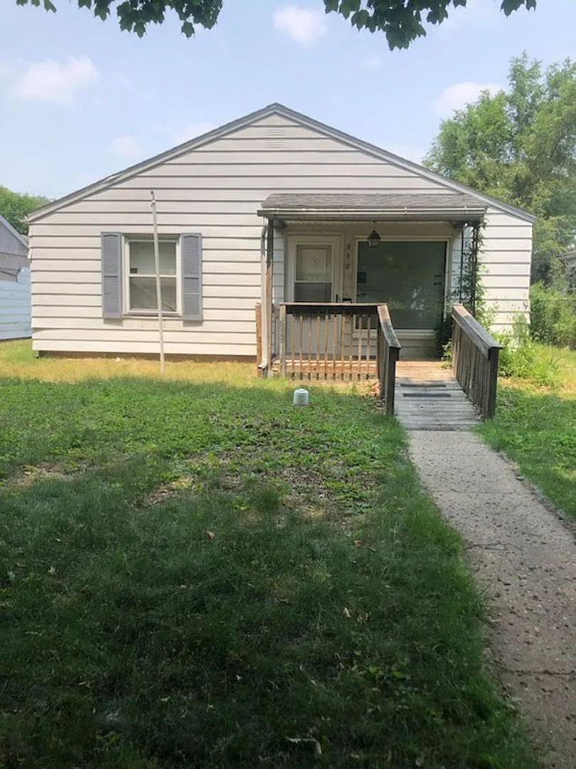 917 Beale St photo 1