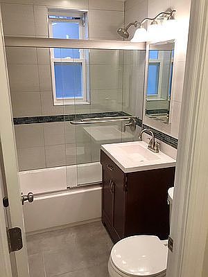 1st image of 3178 34th St APT 3E