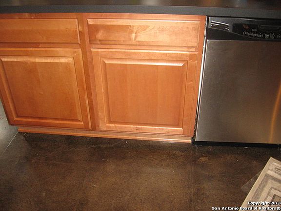 4th image of 7730 Glasgow Dr