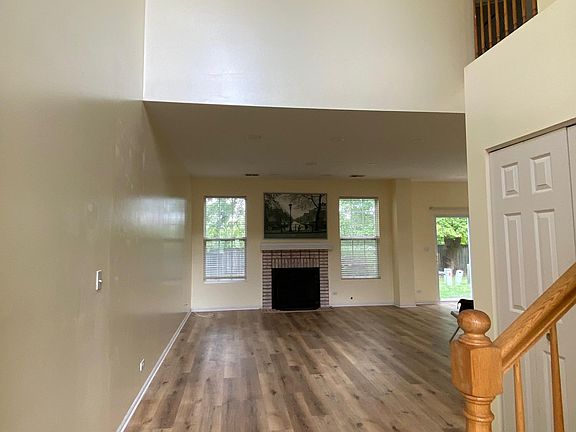 5th image of 2743 Sheridan Ct