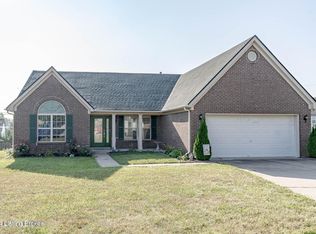 8507 Long Rifle Ct, Louisville, KY 40228
