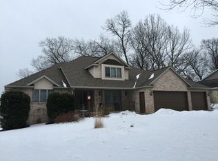 1717 King Of Arms Dr, Green Bay, WI 54313