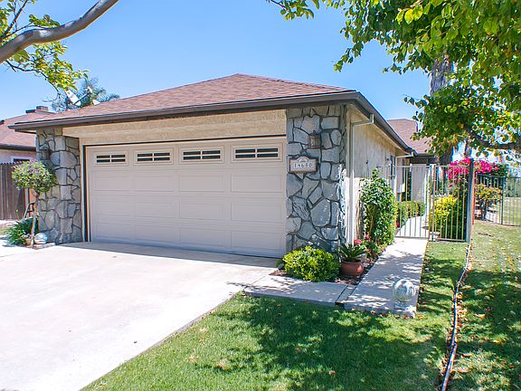 2nd image of 14680 Loyola Pl