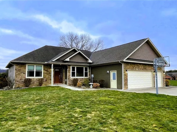 186 Fairway Dr, Beverly, OH 45715