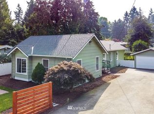 9235 NE 180th St, Bothell, WA 98011