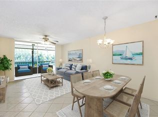 4380 27th Ct SW APT 205, Naples, FL 34116