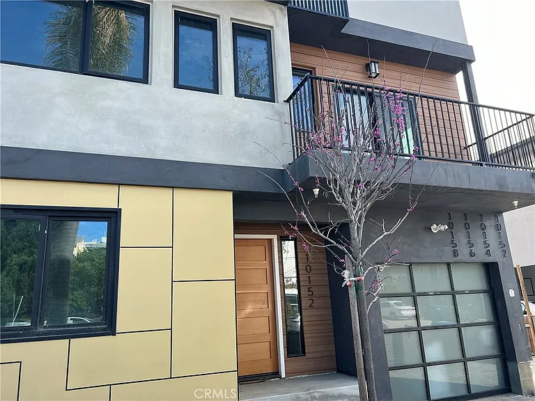 10158 Regent St — Photo 5