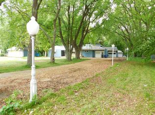 2354 S Ridge Rd, Green Bay, WI 54304