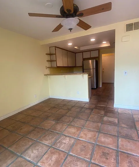 156 Stanford Ct #78 — Photo 6