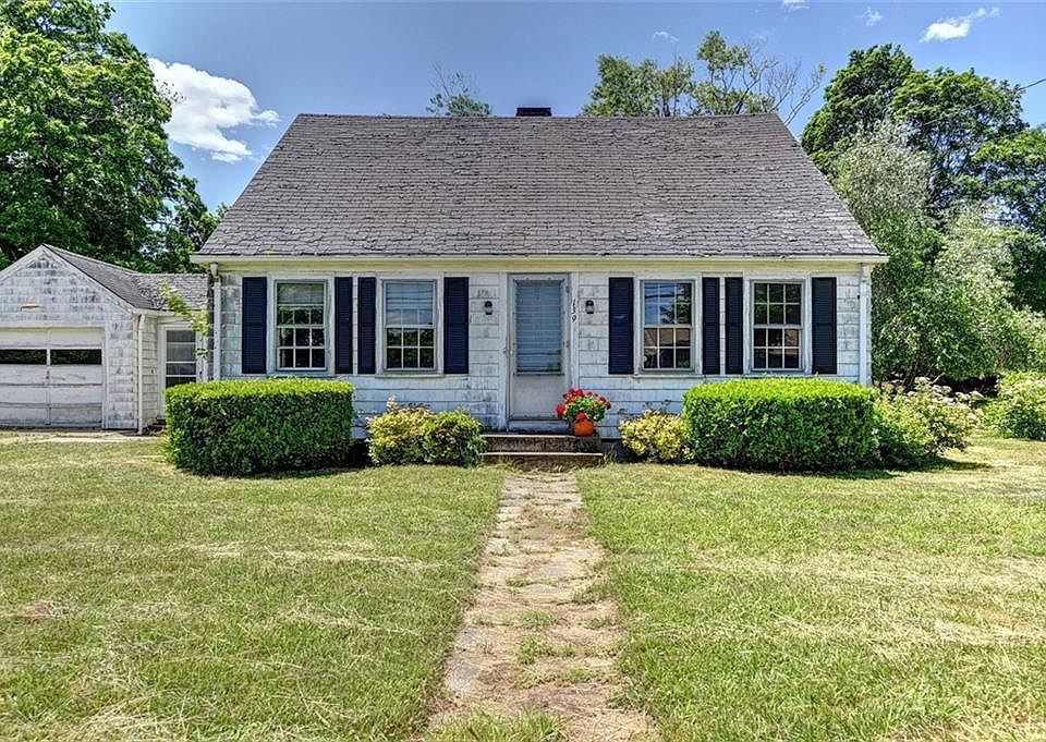 139 Nausauket Rd, Warwick, RI 02886 Zillow