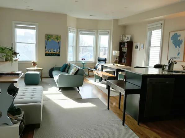 17 Plymouth St #3, Cambridge, MA 02141
