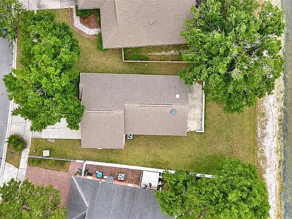 3rd image of 2413 RADNOR AVENUE