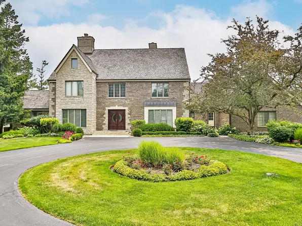 1 Hickory Ln, Barrington, IL 60010