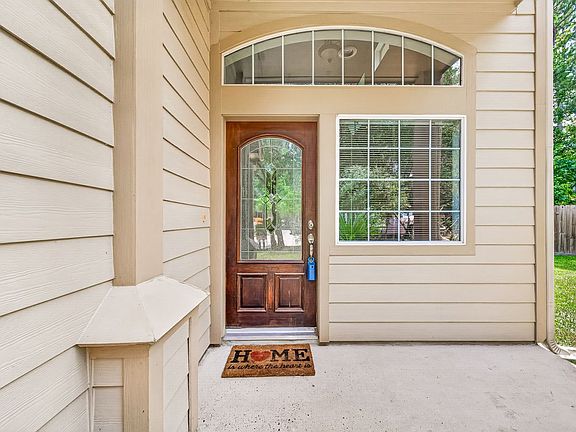 3rd image of 11 Nestlewood Pl