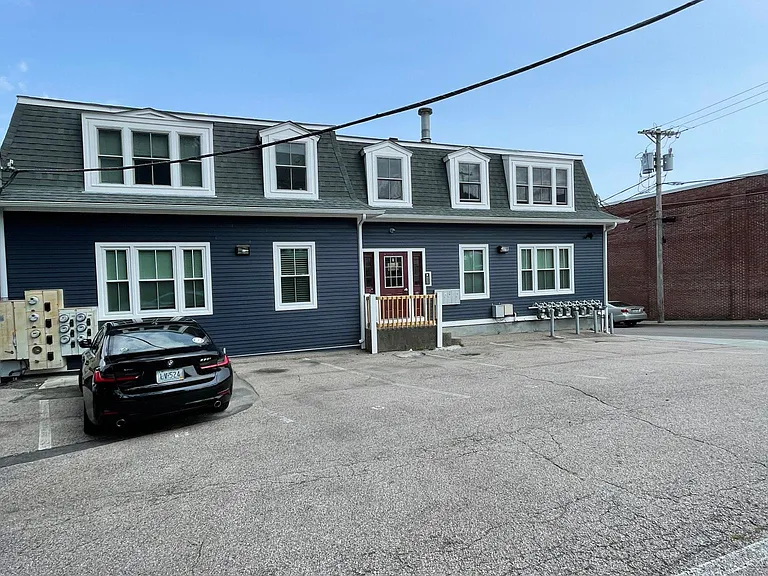37 Main St #2 — Photo 15