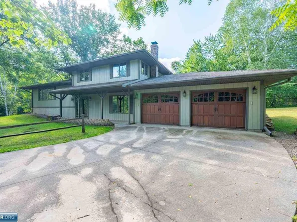 11824 Golf Links Rd, Hibbing, MN 55746
