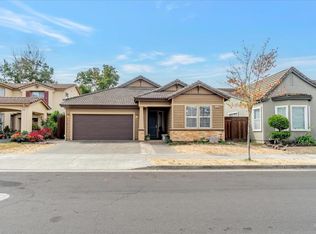 1320 Eagle Dr, Windsor, CA 95492